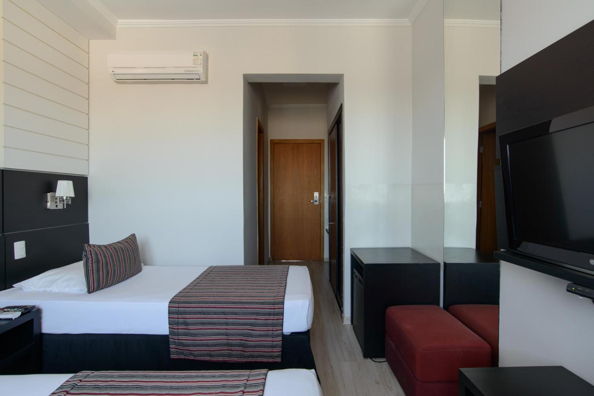 Faro Hotel Taubaté Zewnętrze zdjęcie