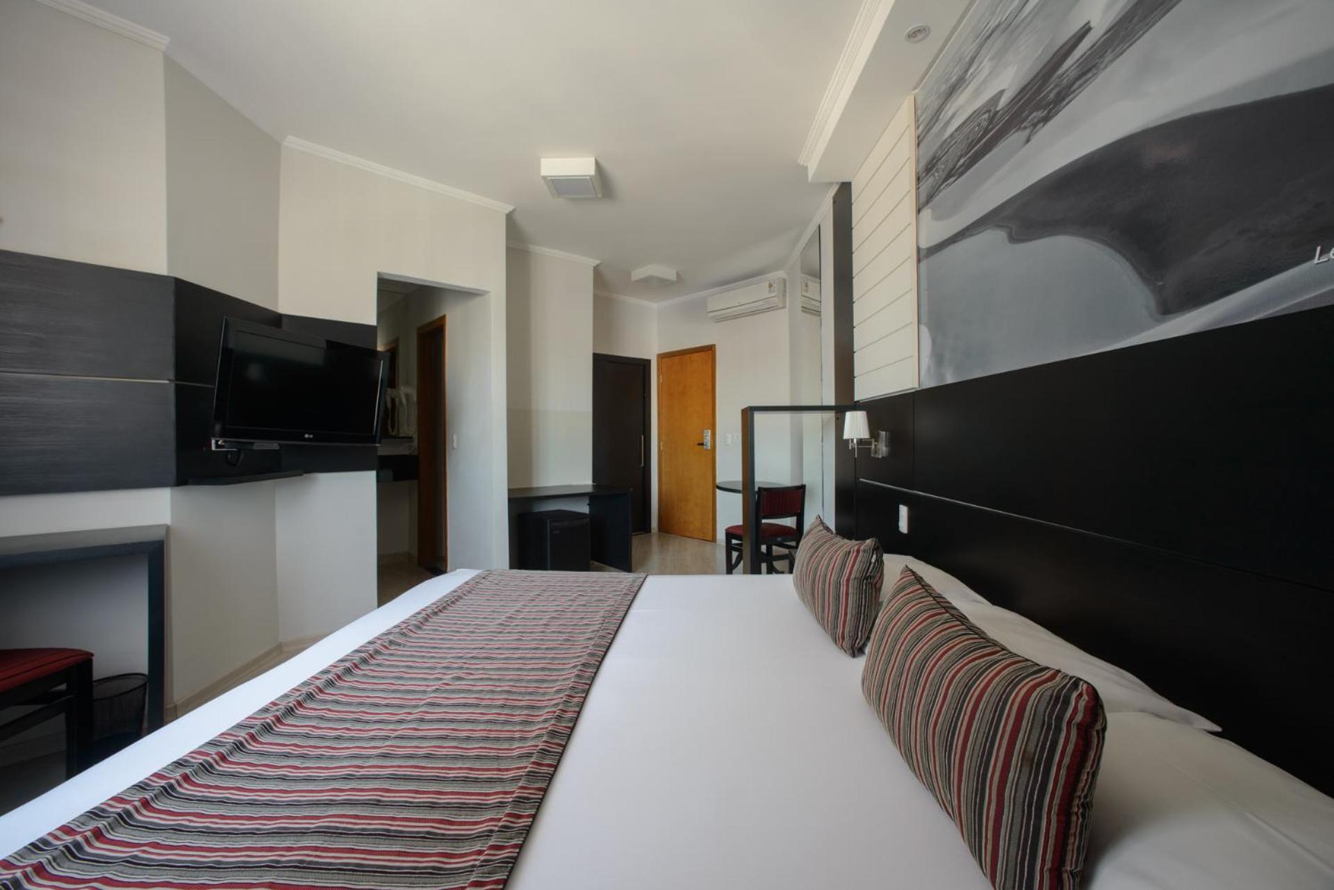 Faro Hotel Taubaté Zewnętrze zdjęcie